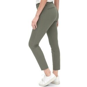 GAP Olive Ankle Cropped Pants